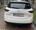 Білий Мазда СХ-5, об'ємом двигуна 2 л та пробігом 55 тис. км за 24500 $, фото 3 на Automoto.ua