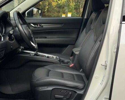 Белый Мазда СХ-5, объемом двигателя 2 л и пробегом 38 тыс. км за 13000 $, фото 6 на Automoto.ua