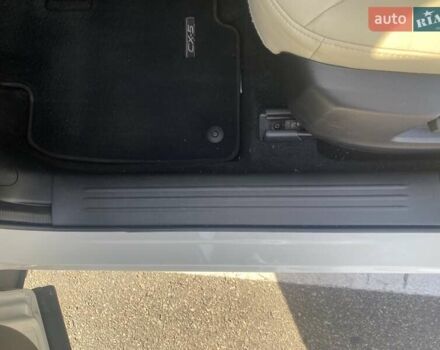 Білий Мазда СХ-5, об'ємом двигуна 2.49 л та пробігом 65 тис. км за 20500 $, фото 38 на Automoto.ua