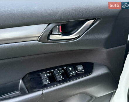 Білий Мазда СХ-5, об'ємом двигуна 2.5 л та пробігом 79 тис. км за 18500 $, фото 41 на Automoto.ua