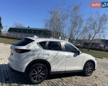 Белый Мазда СХ-5, объемом двигателя 2.49 л и пробегом 92 тыс. км за 18999 $, фото 3 на Automoto.ua