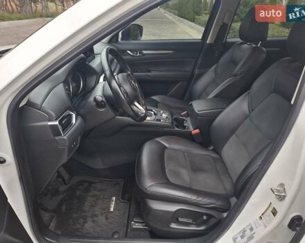 Белый Мазда СХ-5, объемом двигателя 2.5 л и пробегом 158 тыс. км за 17300 $, фото 15 на Automoto.ua