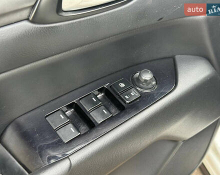 Білий Мазда СХ-5, об'ємом двигуна 2.5 л та пробігом 158 тис. км за 17700 $, фото 11 на Automoto.ua