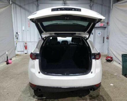 Белый Мазда СХ-5, объемом двигателя 0 л и пробегом 74 тыс. км за 12000 $, фото 5 на Automoto.ua