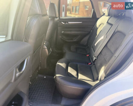 Белый Мазда СХ-5, объемом двигателя 2.5 л и пробегом 91 тыс. км за 18900 $, фото 7 на Automoto.ua