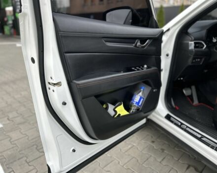 Белый Мазда СХ-5, объемом двигателя 2.5 л и пробегом 140 тыс. км за 21900 $, фото 13 на Automoto.ua