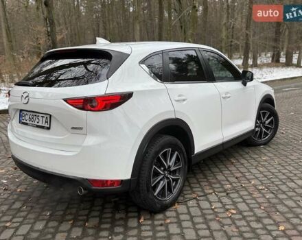 Білий Мазда СХ-5, об'ємом двигуна 2.49 л та пробігом 89 тис. км за 15800 $, фото 35 на Automoto.ua