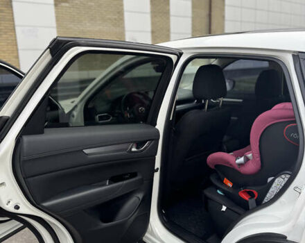 Белый Мазда СХ-5, объемом двигателя 2 л и пробегом 25 тыс. км за 22900 $, фото 21 на Automoto.ua