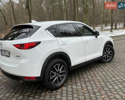 Білий Мазда СХ-5, об'ємом двигуна 2.49 л та пробігом 89 тис. км за 14999 $, фото 58 на Automoto.ua