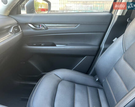 Мазда СХ-5 2019 в Днепре (Днепропетровске) на Automoto.ua Белый Мазда СХ-5, объемом двигателя 2.49 л и пробегом 53 тыс. км за 25000 $, фото 9 на Automoto.ua