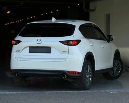 Белый Мазда СХ-5, объемом двигателя 2.5 л и пробегом 77 тыс. км за 21000 $, фото 2 на Automoto.ua