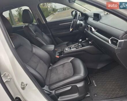 Белый Мазда СХ-5, объемом двигателя 2.5 л и пробегом 158 тыс. км за 17300 $, фото 21 на Automoto.ua