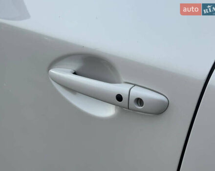 Білий Мазда СХ-5, об'ємом двигуна 2.5 л та пробігом 158 тис. км за 17700 $, фото 33 на Automoto.ua