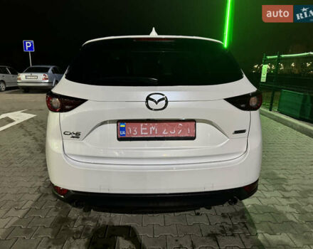 Белый Мазда СХ-5, объемом двигателя 2.49 л и пробегом 121 тыс. км за 19999 $, фото 9 на Automoto.ua
