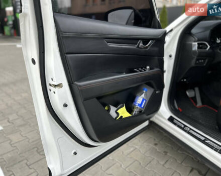 Белый Мазда СХ-5, объемом двигателя 2.49 л и пробегом 140 тыс. км за 21900 $, фото 13 на Automoto.ua