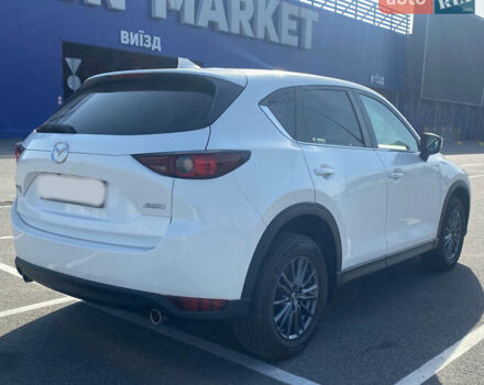 Білий Мазда СХ-5, об'ємом двигуна 2.49 л та пробігом 65 тис. км за 20500 $, фото 11 на Automoto.ua