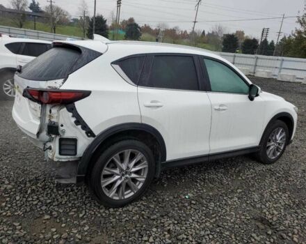 Белый Мазда СХ-5, объемом двигателя 2.5 л и пробегом 52 тыс. км за 4000 $, фото 2 на Automoto.ua