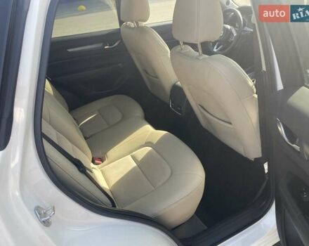 Білий Мазда СХ-5, об'ємом двигуна 2.49 л та пробігом 65 тис. км за 20500 $, фото 44 на Automoto.ua