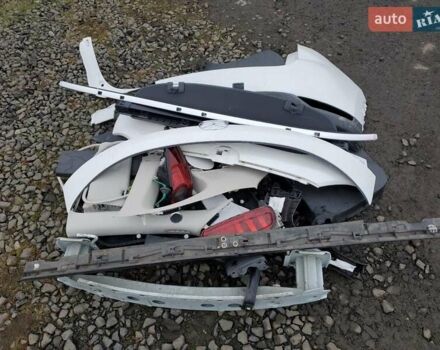 Белый Мазда СХ-5, объемом двигателя 2.49 л и пробегом 52 тыс. км за 4500 $, фото 12 на Automoto.ua