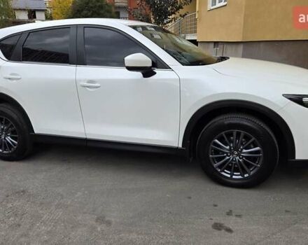 Білий Мазда СХ-5, об'ємом двигуна 2 л та пробігом 38 тис. км за 23850 $, фото 4 на Automoto.ua