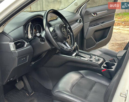 Білий Мазда СХ-5, об'ємом двигуна 2.5 л та пробігом 158 тис. км за 17700 $, фото 6 на Automoto.ua