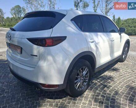 Белый Мазда СХ-5, объемом двигателя 2.5 л и пробегом 156 тыс. км за 17500 $, фото 4 на Automoto.ua