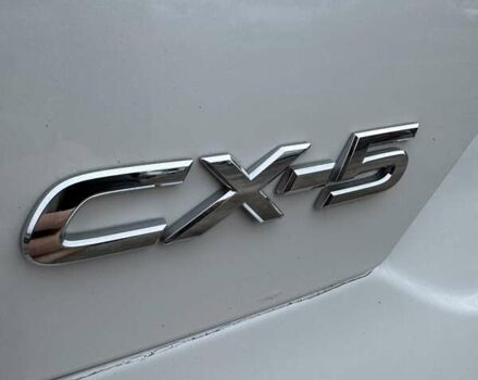 Білий Мазда СХ-5, об'ємом двигуна 2.49 л та пробігом 77 тис. км за 21000 $, фото 11 на Automoto.ua