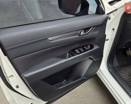 Білий Мазда СХ-5, об'ємом двигуна 2 л та пробігом 38 тис. км за 23850 $, фото 11 на Automoto.ua