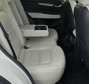 Білий Мазда СХ-5, об'ємом двигуна 2.49 л та пробігом 96 тис. км за 22950 $, фото 19 на Automoto.ua