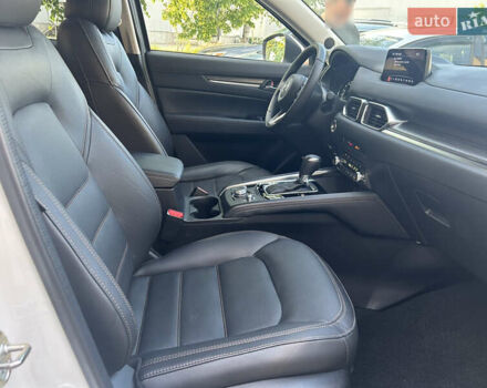 Мазда СХ-5 2019 в Днепре (Днепропетровске) на Automoto.ua Белый Мазда СХ-5, объемом двигателя 2.49 л и пробегом 53 тыс. км за 25000 $, фото 23 на Automoto.ua