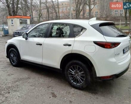 Белый Мазда СХ-5, объемом двигателя 2.5 л и пробегом 41 тыс. км за 20100 $, фото 2 на Automoto.ua