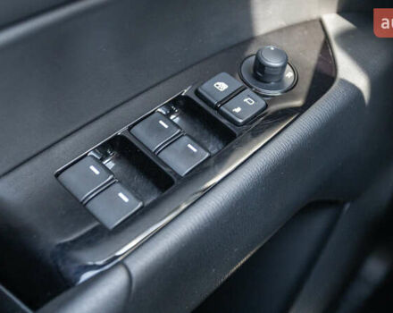 Белый Мазда СХ-5, объемом двигателя 2 л и пробегом 81 тыс. км за 24122 $, фото 22 на Automoto.ua