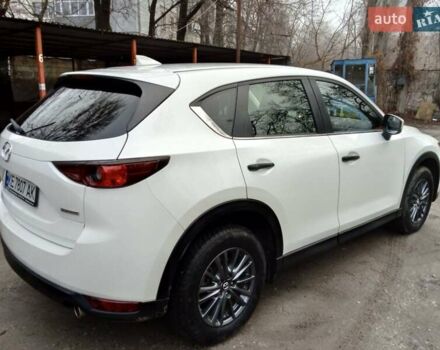 Белый Мазда СХ-5, объемом двигателя 2.5 л и пробегом 41 тыс. км за 20100 $, фото 4 на Automoto.ua