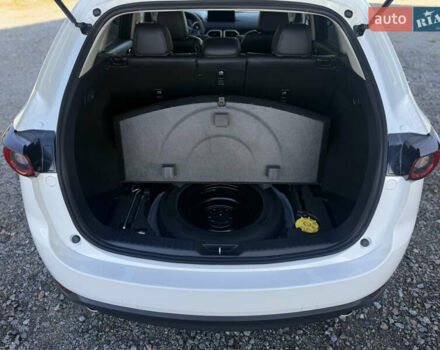 Белый Мазда СХ-5, объемом двигателя 2.5 л и пробегом 128 тыс. км за 20000 $, фото 19 на Automoto.ua