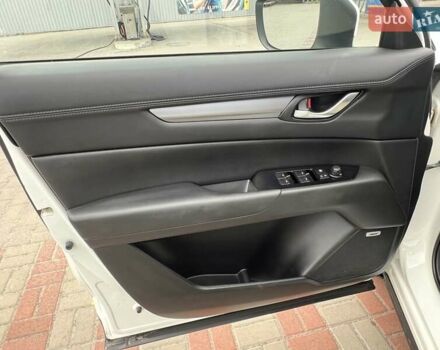 Білий Мазда СХ-5, об'ємом двигуна 2.49 л та пробігом 104 тис. км за 19000 $, фото 13 на Automoto.ua