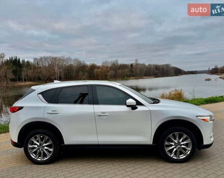 Белый Мазда СХ-5, объемом двигателя 2.49 л и пробегом 70 тыс. км за 23000 $, фото 5 на Automoto.ua