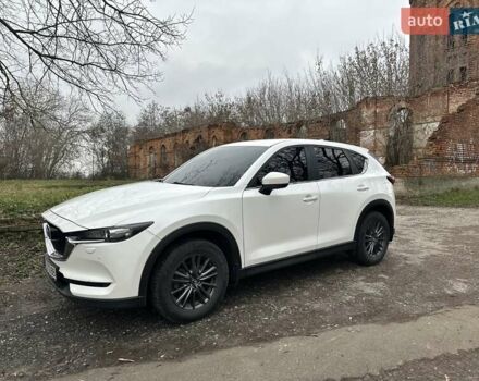 Білий Мазда СХ-5, об'ємом двигуна 2 л та пробігом 62 тис. км за 23000 $, фото 8 на Automoto.ua