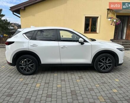 Белый Мазда СХ-5, объемом двигателя 2.49 л и пробегом 92 тыс. км за 21500 $, фото 5 на Automoto.ua