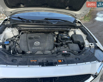 Белый Мазда СХ-5, объемом двигателя 2.49 л и пробегом 50 тыс. км за 21500 $, фото 18 на Automoto.ua