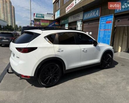 Білий Мазда СХ-5, об'ємом двигуна 2 л та пробігом 140 тис. км за 22999 $, фото 2 на Automoto.ua