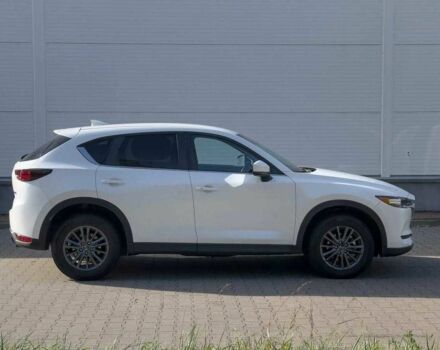 Белый Мазда СХ-5, объемом двигателя 0 л и пробегом 20 тыс. км за 300 $, фото 3 на Automoto.ua