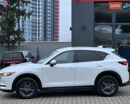 Білий Мазда СХ-5, об'ємом двигуна 2.49 л та пробігом 153 тис. км за 18999 $, фото 9 на Automoto.ua