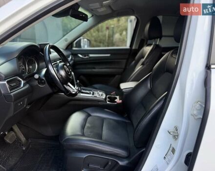 Мазда СХ-5 2020 в Львове на Automoto.ua Белый Мазда СХ-5, объемом двигателя 2.49 л и пробегом 89 тыс. км за 16900 $, фото 28 на Automoto.ua
