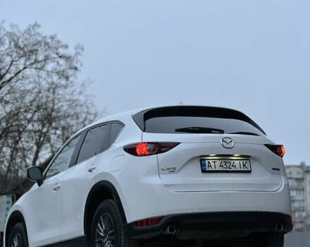 Білий Мазда СХ-5, об'ємом двигуна 2.49 л та пробігом 153 тис. км за 18999 $, фото 12 на Automoto.ua