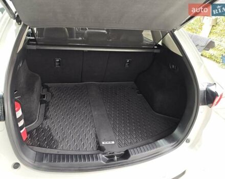 Білий Мазда СХ-5, об'ємом двигуна 2 л та пробігом 67 тис. км за 27000 $, фото 10 на Automoto.ua