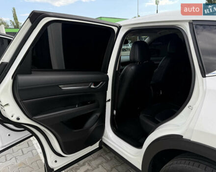 Белый Мазда СХ-5, объемом двигателя 2.49 л и пробегом 75 тыс. км за 24000 $, фото 30 на Automoto.ua