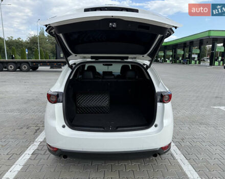 Белый Мазда СХ-5, объемом двигателя 2.49 л и пробегом 75 тыс. км за 24000 $, фото 31 на Automoto.ua