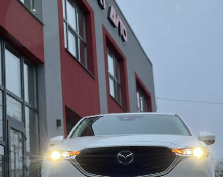 Білий Мазда СХ-5, об'ємом двигуна 2.49 л та пробігом 153 тис. км за 18999 $, фото 1 на Automoto.ua