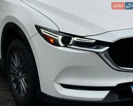 Белый Мазда СХ-5, объемом двигателя 2.49 л и пробегом 105 тыс. км за 17990 $, фото 4 на Automoto.ua