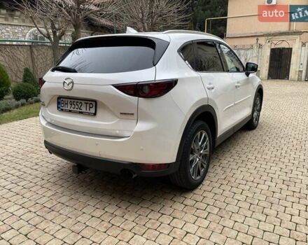 Белый Мазда СХ-5, объемом двигателя 2.49 л и пробегом 23 тыс. км за 29100 $, фото 3 на Automoto.ua